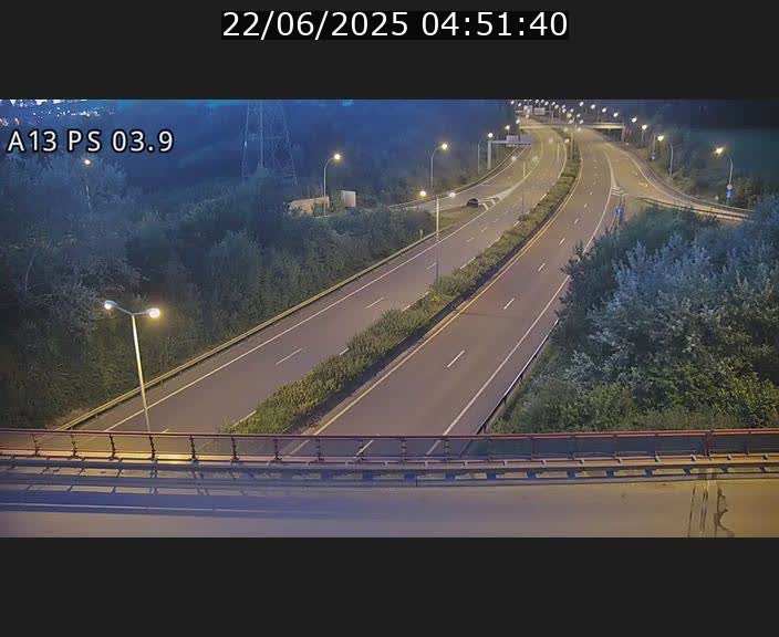 Traffic live webcam Luxembourg Ehlerange - A13 direction Esch-sur-Alzette - BK 6.8