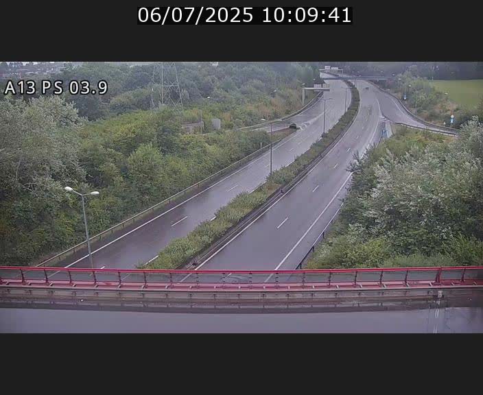 Traffic live webcam Luxembourg Differdange - A13 direction Esch-sur-Alzette - BK 3.9