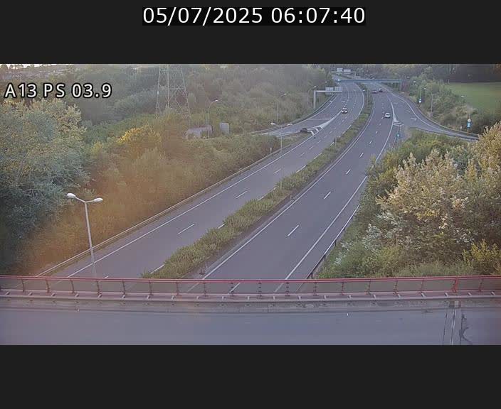 Traffic live webcam Luxembourg Differdange - A13 direction Esch-sur-Alzette - BK 3.9