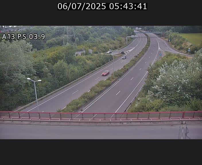 Traffic live webcam Luxembourg Ehlerange - A13 direction Esch-sur-Alzette - BK 6.8