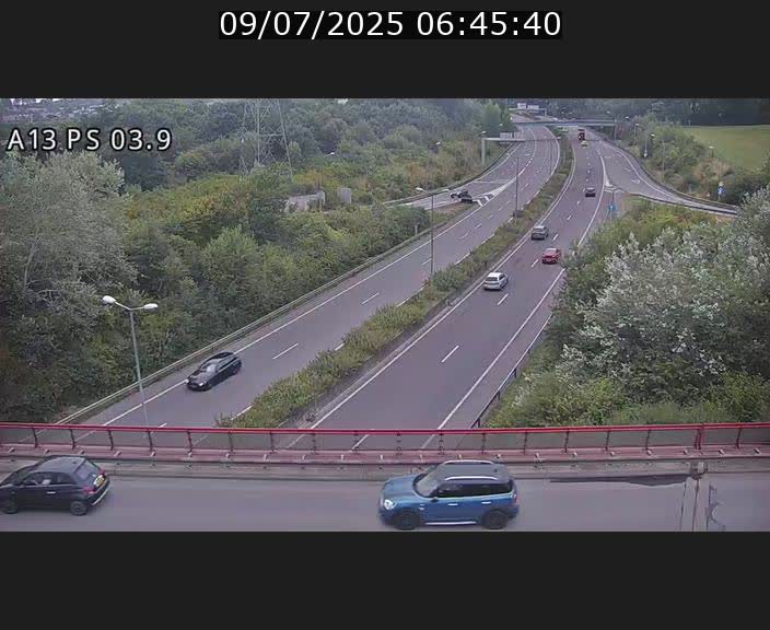 Traffic live webcam Luxembourg Ehlerange - A13 direction Esch-sur-Alzette - BK 6.8