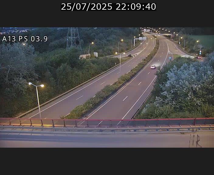 Traffic live webcam Luxembourg Ehlerange - A13 direction Esch-sur-Alzette - BK 6.8