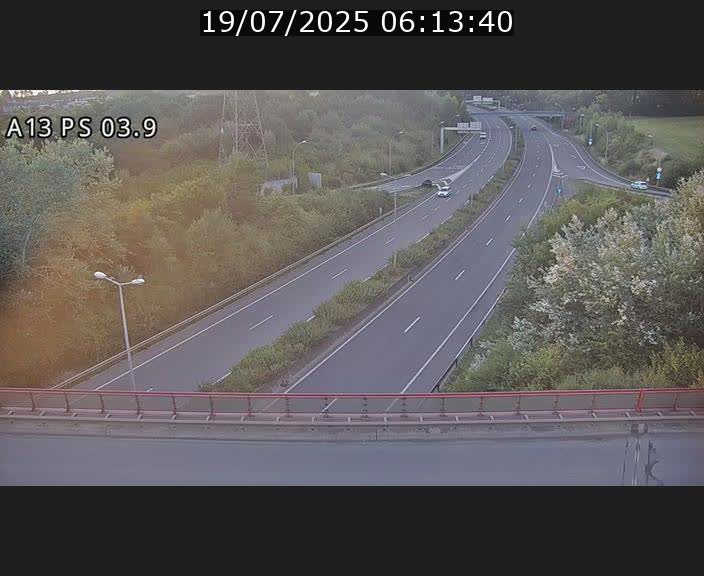 Traffic live webcam Luxembourg Ehlerange - A13 direction Esch-sur-Alzette - BK 6.8