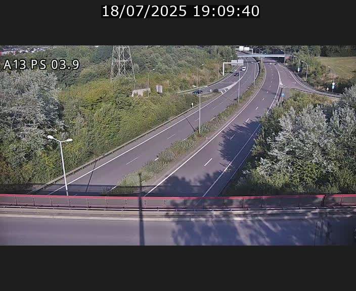 Traffic live webcam Luxembourg Ehlerange - A13 direction Esch-sur-Alzette - BK 6.8