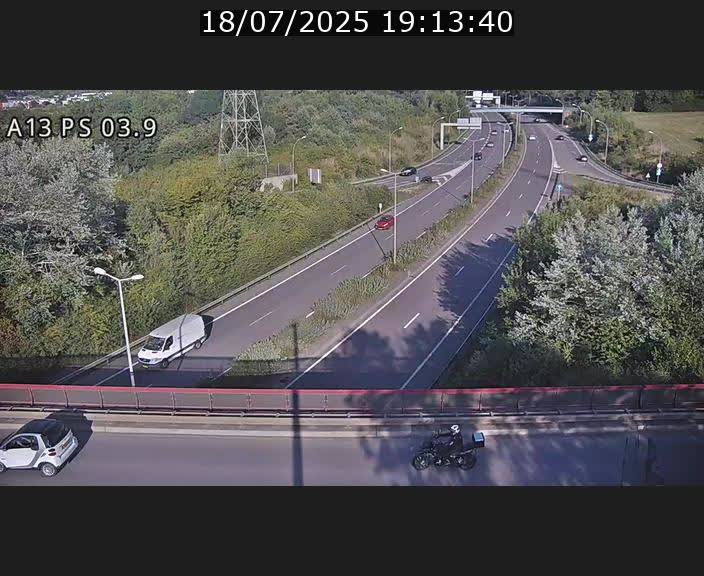 Traffic live webcam Luxembourg Differdange - A13 direction Esch-sur-Alzette - BK 3.9