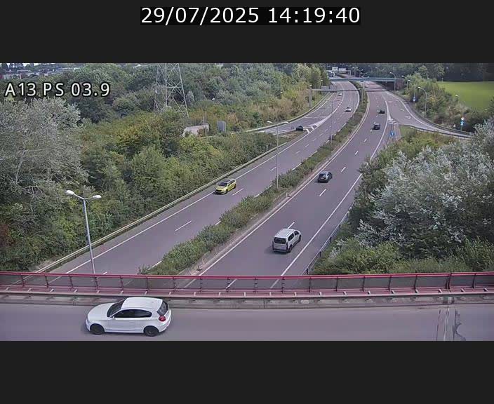 Traffic live webcam Luxembourg Ehlerange - A13 direction Esch-sur-Alzette - BK 6.8