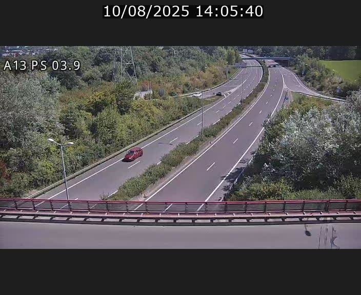 Traffic live webcam Luxembourg Differdange - A13 direction Esch-sur-Alzette - BK 3.9