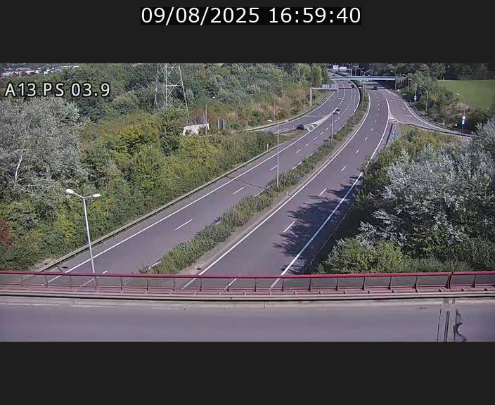 Traffic live webcam Luxembourg Differdange - A13 direction Esch-sur-Alzette - BK 3.9