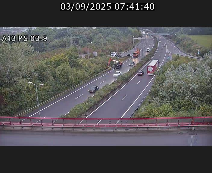 Traffic live webcam Luxembourg Differdange - A13 direction Esch-sur-Alzette - BK 3.9