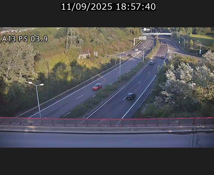 Traffic live webcam Luxembourg Differdange - A13 direction Esch-sur-Alzette - BK 3.9