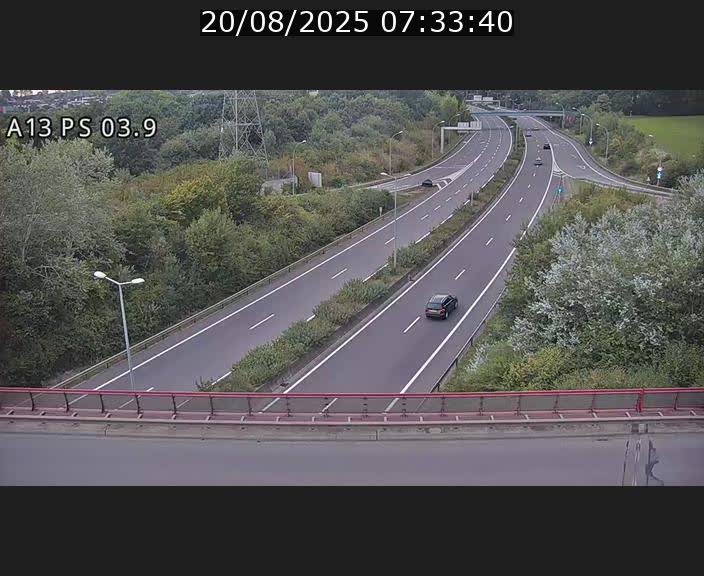 <h2>Traffic live webcam Luxembourg Differdange - A13 direction Esch-sur-Alzette - BK 3.9</h2>