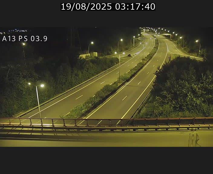<h2>Traffic live webcam Luxembourg Differdange - A13 direction Esch-sur-Alzette - BK 3.9</h2>