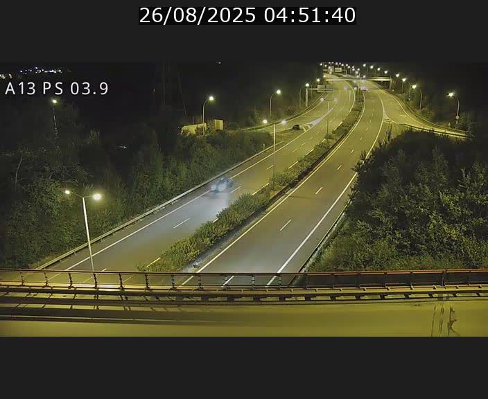 <h2>Traffic live webcam Luxembourg Differdange - A13 direction Esch-sur-Alzette - BK 3.9</h2>