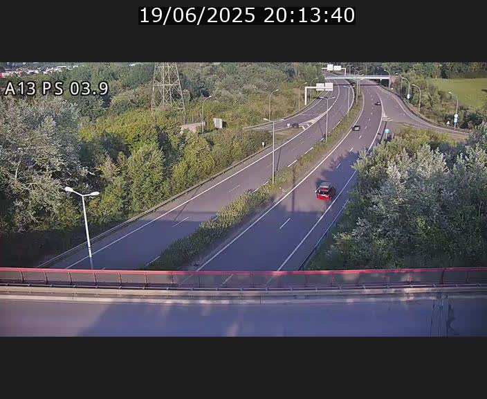 <h2>Traffic live webcam Luxembourg Differdange - A13 direction Esch-sur-Alzette - BK 3.9</h2>