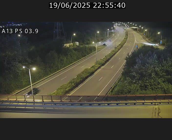 <h2>Traffic live webcam Luxembourg Differdange - A13 direction Esch-sur-Alzette - BK 3.9</h2>