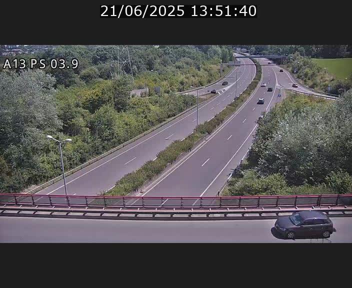 <h2>Traffic live webcam Luxembourg Differdange - A13 direction Esch-sur-Alzette - BK 3.9</h2>