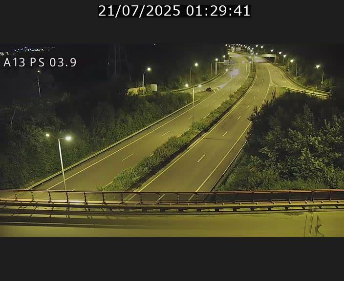 <h2>Traffic live webcam Luxembourg Differdange - A13 direction Esch-sur-Alzette - BK 3.9</h2>