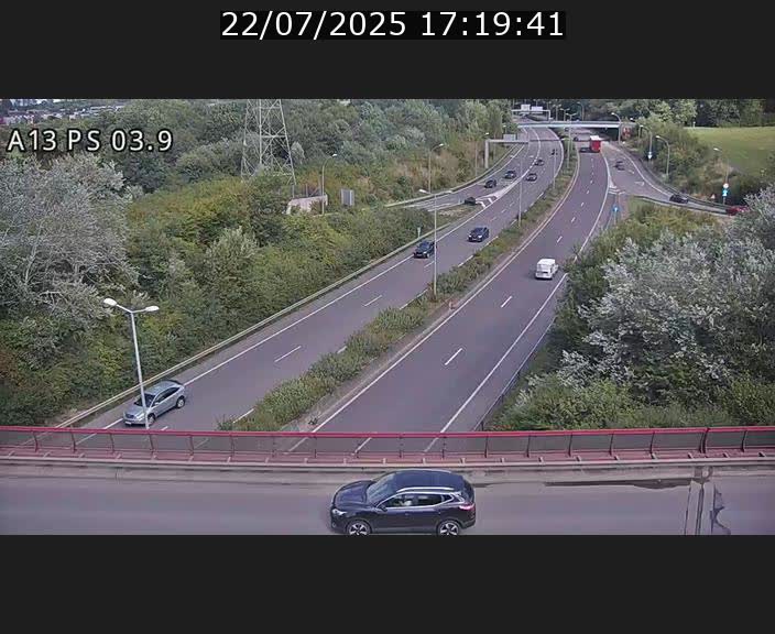 <h2>Traffic live webcam Luxembourg Differdange - A13 direction Esch-sur-Alzette - BK 3.9</h2>