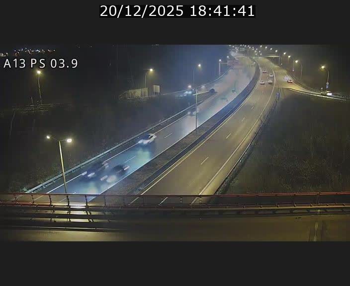 <h2>Traffic live webcam Luxembourg Differdange - A13 direction Esch-sur-Alzette - BK 3.9</h2>