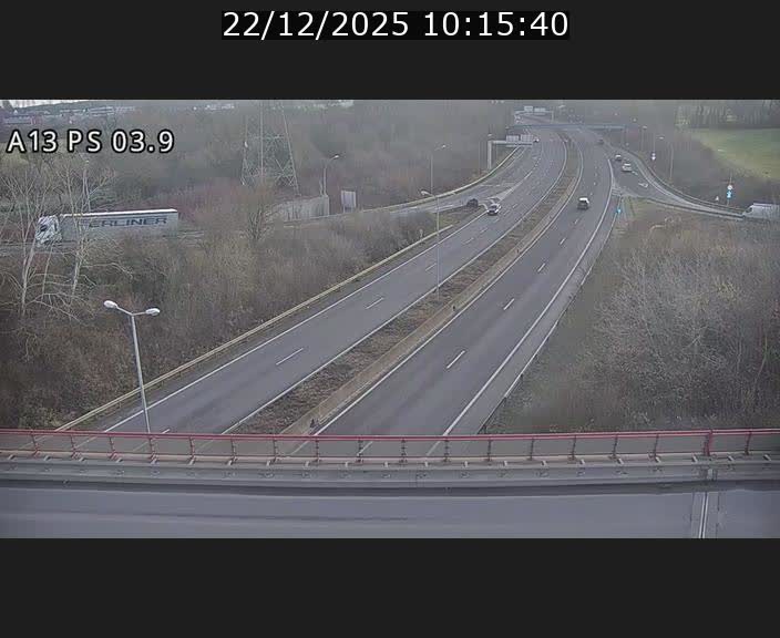 <h2>Traffic live webcam Luxembourg Differdange - A13 direction Esch-sur-Alzette - BK 3.9</h2>