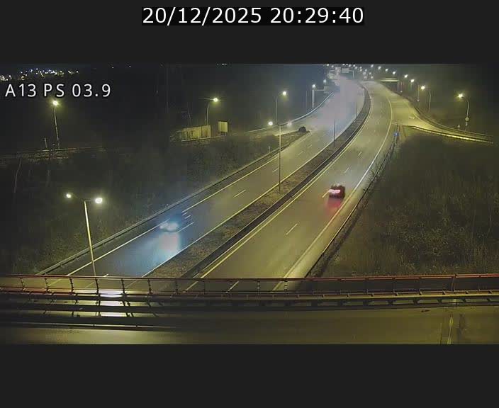 <h2>Traffic live webcam Luxembourg Differdange - A13 direction Esch-sur-Alzette - BK 3.9</h2>