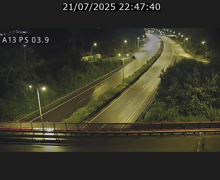 <h2>Traffic live webcam Luxembourg Differdange - A13 direction Esch-sur-Alzette - BK 3.9</h2>