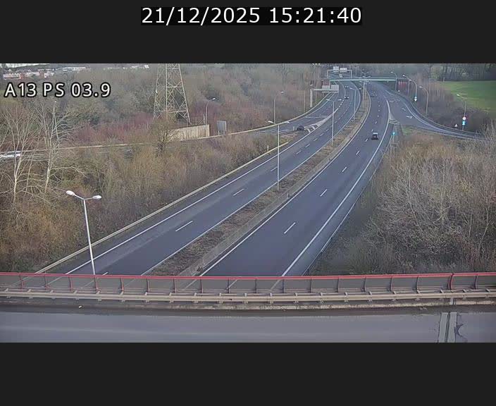 <h2>Traffic live webcam Luxembourg Differdange - A13 direction Esch-sur-Alzette - BK 3.9</h2>