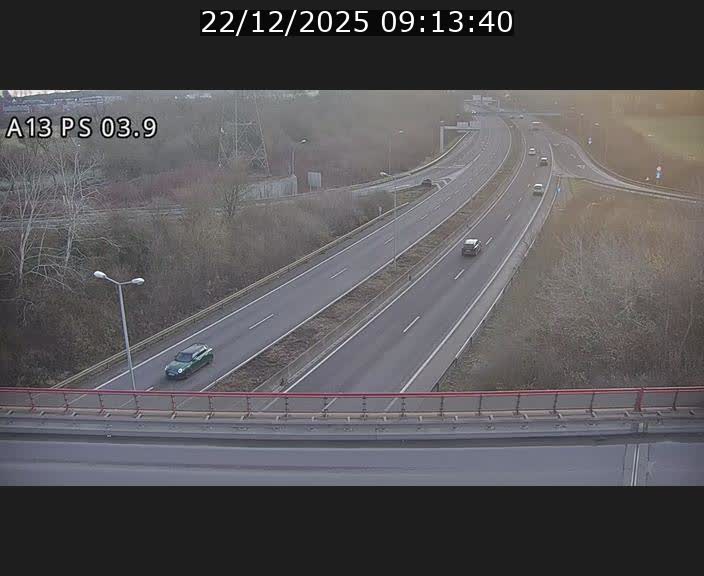 <h2>Traffic live webcam Luxembourg Differdange - A13 direction Esch-sur-Alzette - BK 3.9</h2>