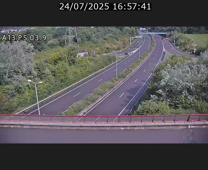 <h2>Traffic live webcam Luxembourg Differdange - A13 direction Esch-sur-Alzette - BK 3.9</h2>