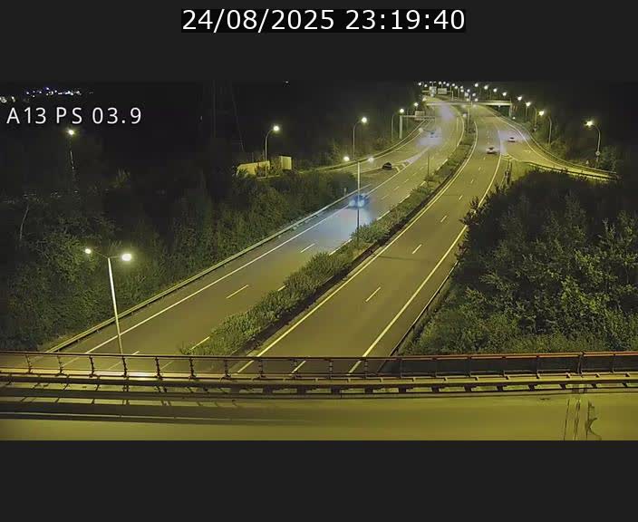<h2>Traffic live webcam Luxembourg Differdange - A13 direction Esch-sur-Alzette - BK 3.9</h2>