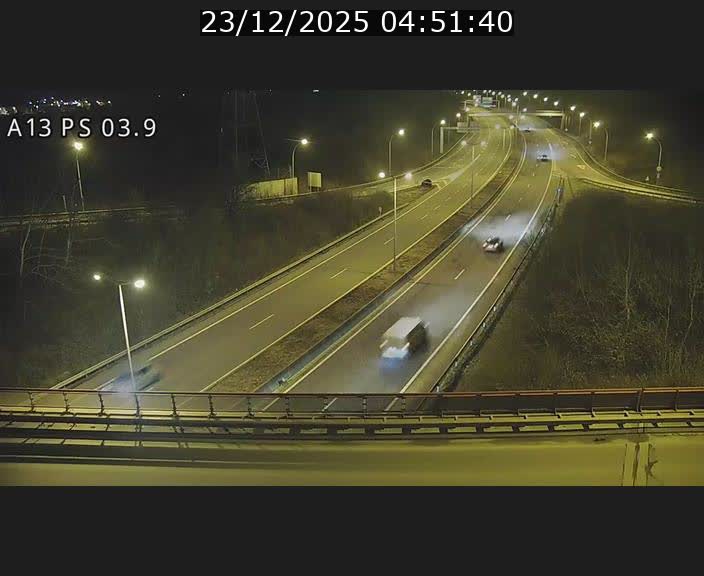 <h2>Traffic live webcam Luxembourg Differdange - A13 direction Esch-sur-Alzette - BK 3.9</h2>