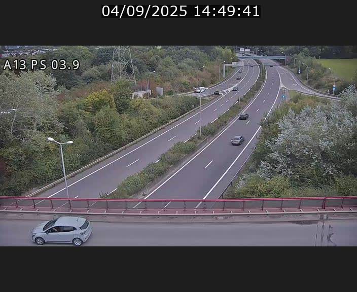 <h2>Traffic live webcam Luxembourg Differdange - A13 direction Esch-sur-Alzette - BK 3.9</h2>