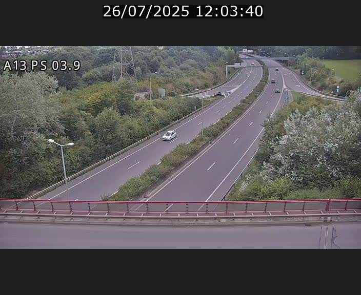 <h2>Traffic live webcam Luxembourg Differdange - A13 direction Esch-sur-Alzette - BK 3.9</h2>