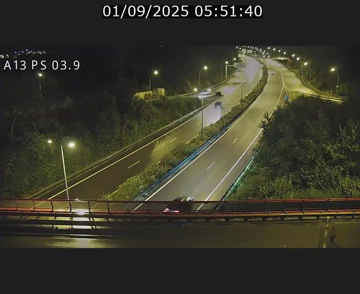 <h2>Traffic live webcam Luxembourg Differdange - A13 direction Esch-sur-Alzette - BK 3.9</h2>