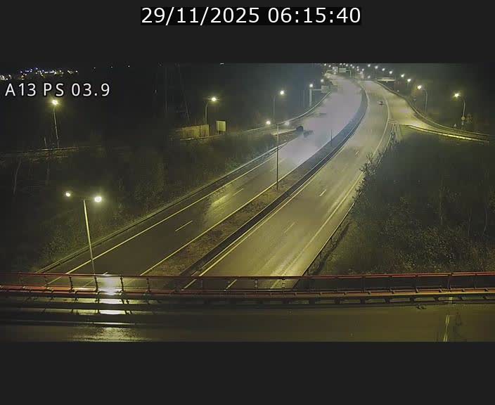 <h2>Traffic live webcam Luxembourg Differdange - A13 direction Esch-sur-Alzette - BK 3.9</h2>