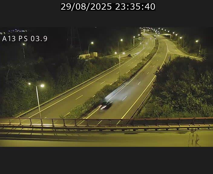 <h2>Traffic live webcam Luxembourg Differdange - A13 direction Esch-sur-Alzette - BK 3.9</h2>