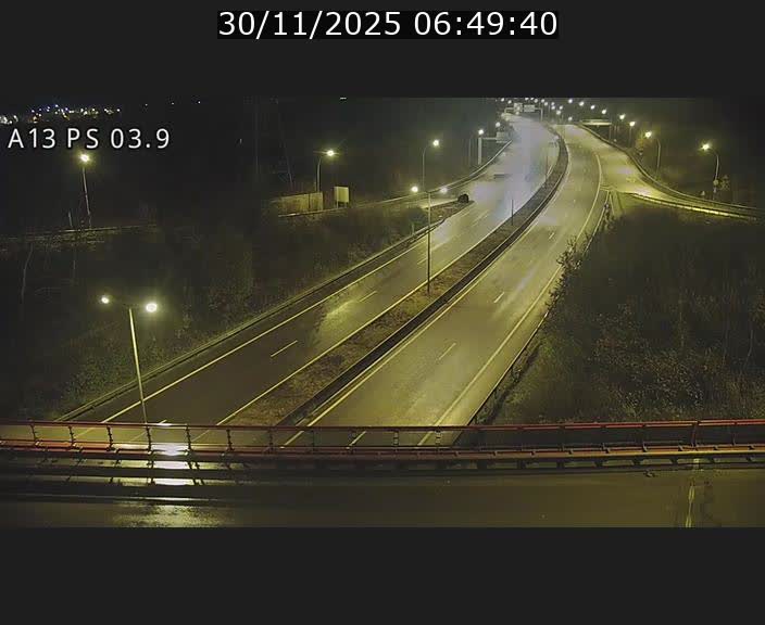 <h2>Traffic live webcam Luxembourg Differdange - A13 direction Esch-sur-Alzette - BK 3.9</h2>