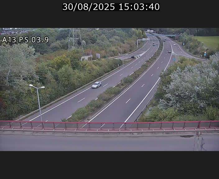 <h2>Traffic live webcam Luxembourg Differdange - A13 direction Esch-sur-Alzette - BK 3.9</h2>
