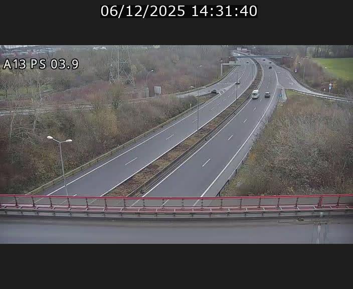 <h2>Traffic live webcam Luxembourg Differdange - A13 direction Esch-sur-Alzette - BK 3.9</h2>