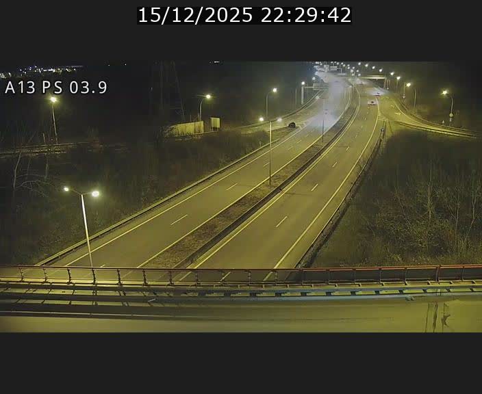 <h2>Traffic live webcam Luxembourg Differdange - A13 direction Esch-sur-Alzette - BK 3.9</h2>