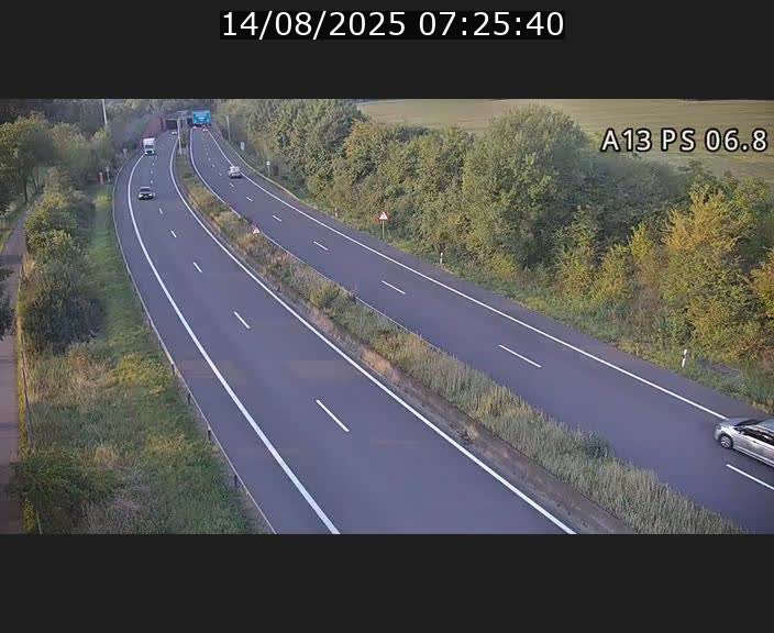 <h2>Traffic live webcam Luxembourg Ehlerange - A13 direction Esch-sur-Alzette - BK 6.8</h2>