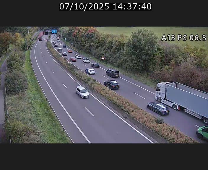 <h2>Traffic live webcam Luxembourg Ehlerange - A13 direction Esch-sur-Alzette - BK 6.8</h2>