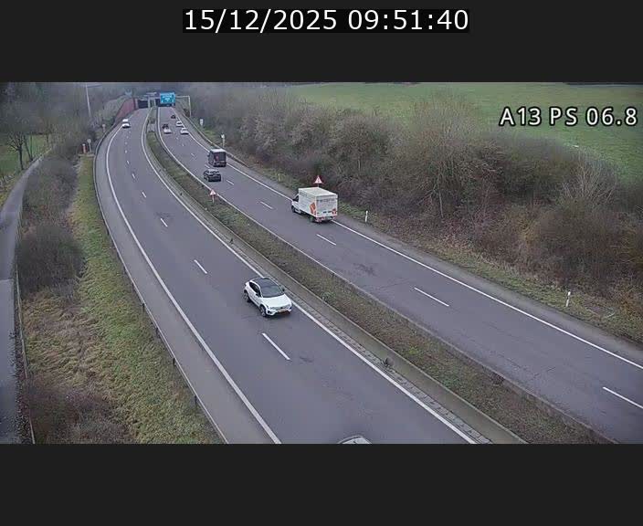 <h2>Traffic live webcam Luxembourg Ehlerange - A13 direction Esch-sur-Alzette - BK 6.8</h2>