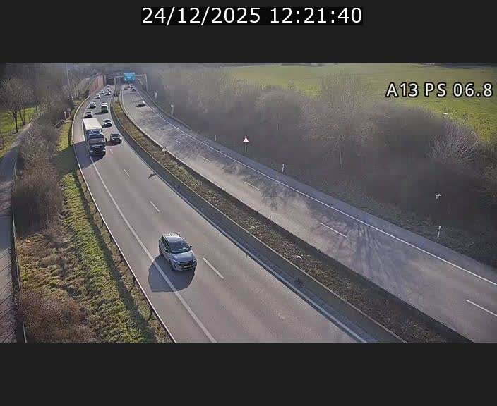 <h2>Traffic live webcam Luxembourg Ehlerange - A13 direction Esch-sur-Alzette - BK 6.8</h2>