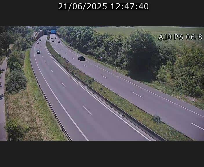 <h2>Traffic live webcam Luxembourg Ehlerange - A13 direction Esch-sur-Alzette - BK 6.8</h2>