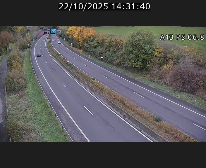 <h2>Traffic live webcam Luxembourg Ehlerange - A13 direction Esch-sur-Alzette - BK 6.8</h2>