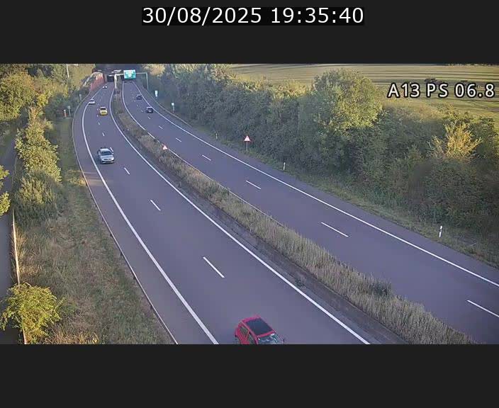 <h2>Traffic live webcam Luxembourg Ehlerange - A13 direction Esch-sur-Alzette - BK 6.8</h2>