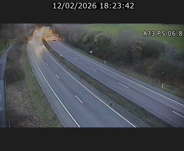 <h2>Traffic live webcam Luxembourg Ehlerange - A13 direction Esch-sur-Alzette - BK 6.8</h2>