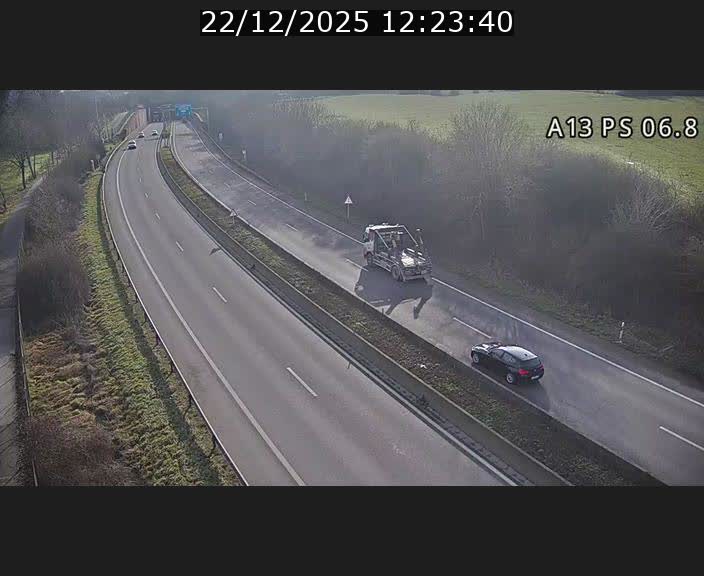<h2>Traffic live webcam Luxembourg Ehlerange - A13 direction Esch-sur-Alzette - BK 6.8</h2>