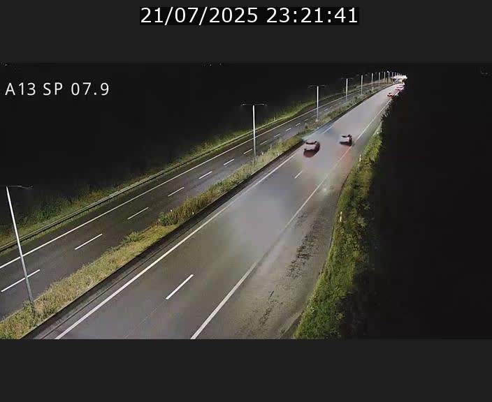 Traffic live webcam Luxembourg Jonction Lankelz - A13 direction Pétange - BK 7.9